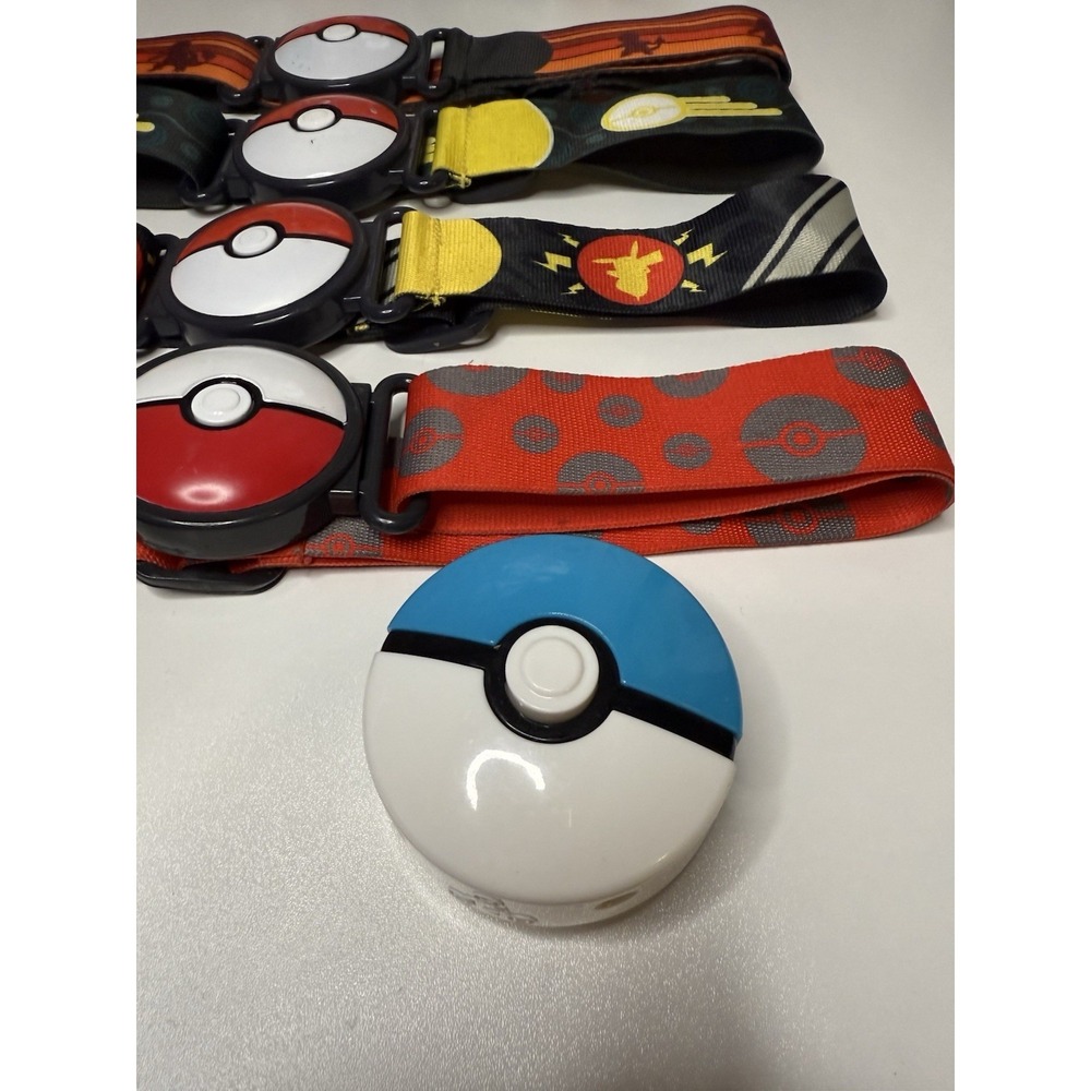 Pokemon Pokeball Belt Lot + Clip Ball & Coin Accessories Bundle Nintendo - Picture 4 of 5
